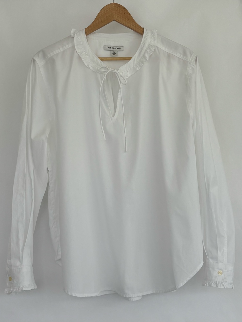 White, ruffle collar, tie- neck, long sleeve peasant blouse , xl